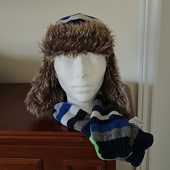 Gap Boy's Winter Trapper Hat With Faux Fur Trim & Scarf One Size Small Blue/Gray - Picture 6 of 16